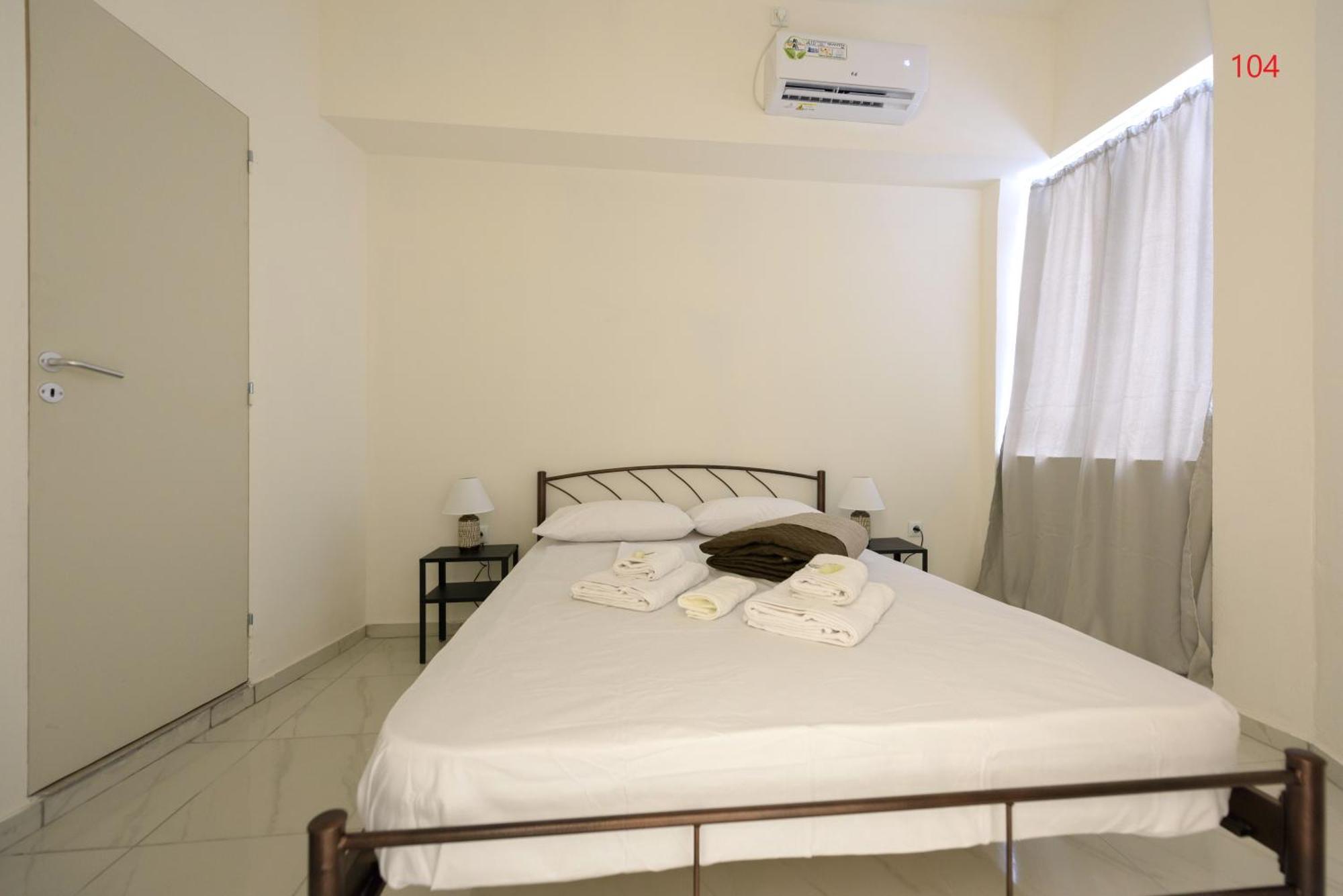 Athens Commercial Kültér fotó