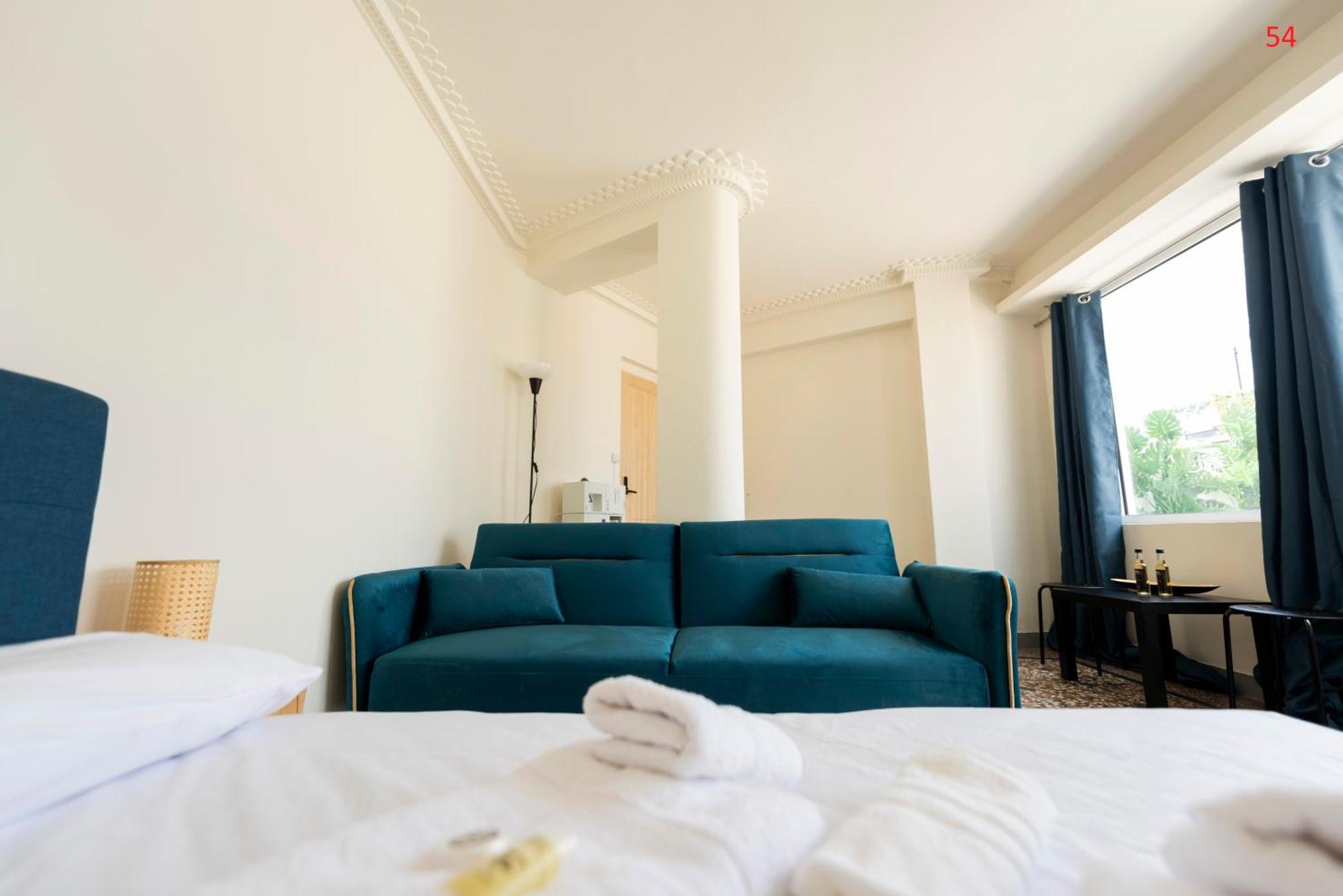 Athens Commercial Kültér fotó