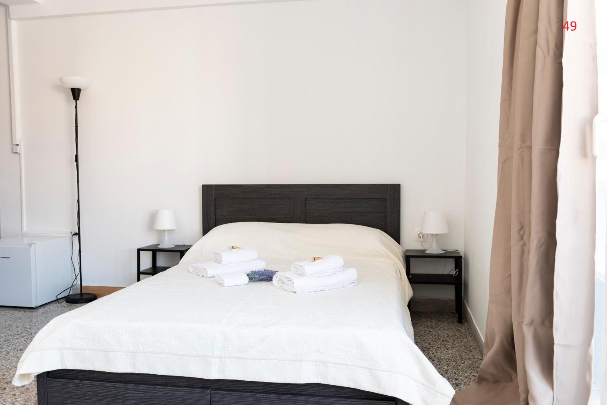 Athens Commercial Kültér fotó